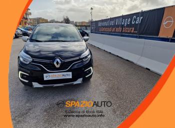 View Renault, CAPTUR NEW, NERO METALLIZZATO, 2018, Benzina, 52960 Km